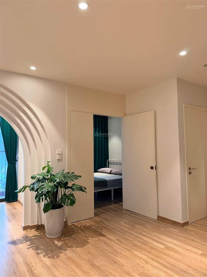 Cần bán căn hộ 2pn 2wc 72m² đủ đồ đẹp view hồ thiên nga tòa l2 landmark ecopark