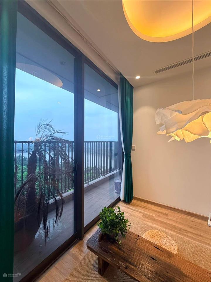 Cần bán căn hộ 2pn 2wc 72m² đủ đồ đẹp view hồ thiên nga tòa l2 landmark ecopark