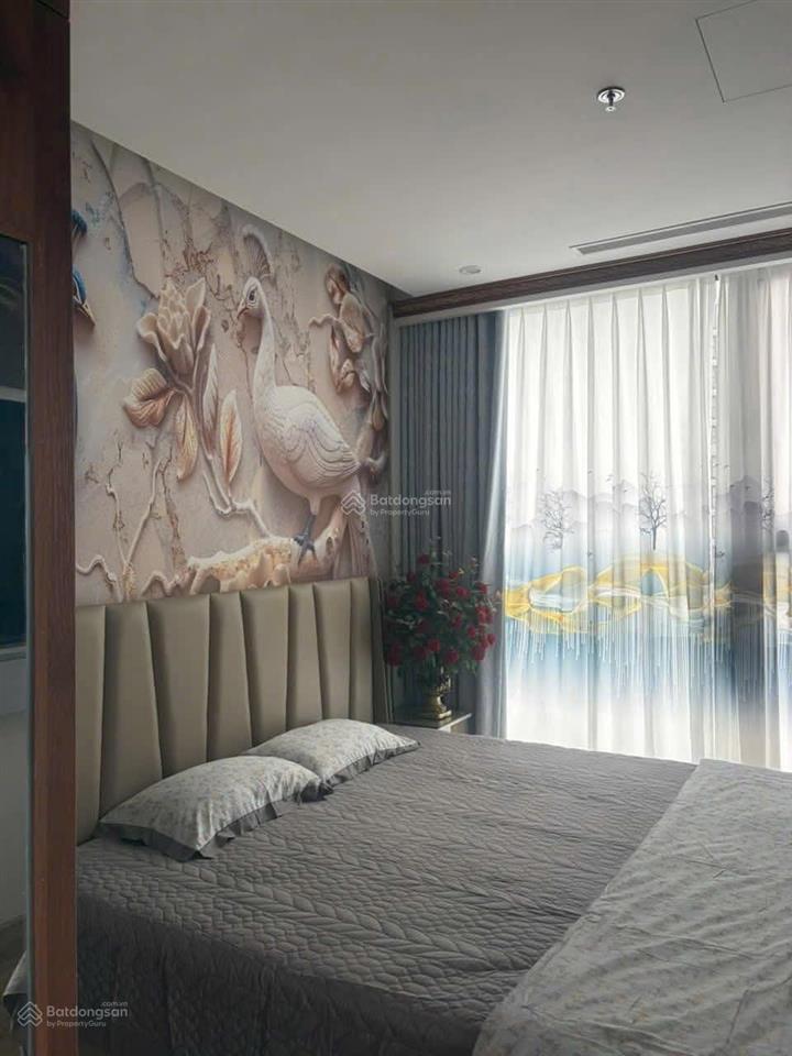 Cho thuê căn hộ 3pn 2wc 114m² đủ đồ view hồ có khoáng nóng, phòng xông hơi tại gia tòa l1 landmark
