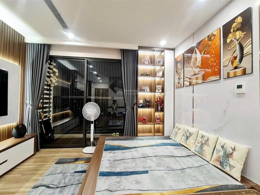 Cần bán căn hộ studio 29m2 đủ đồ view tầm trung toà h2 haven park ecopark