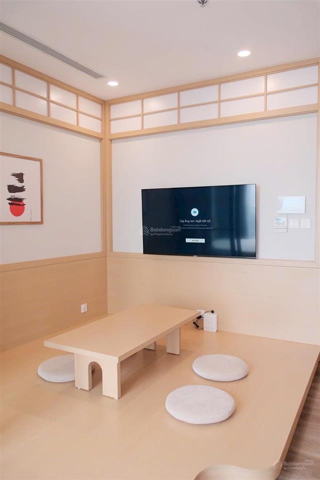 Cần bán căn hộ 1pn 1wc 32m2 đủ đồ tầng cao view sông hồng tòa r3 onsen ecopark
