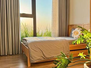Cần bán căn hộ 2pn 2wc 58m2 đủ đồ view sông hồng toà r3 onsen ecopark