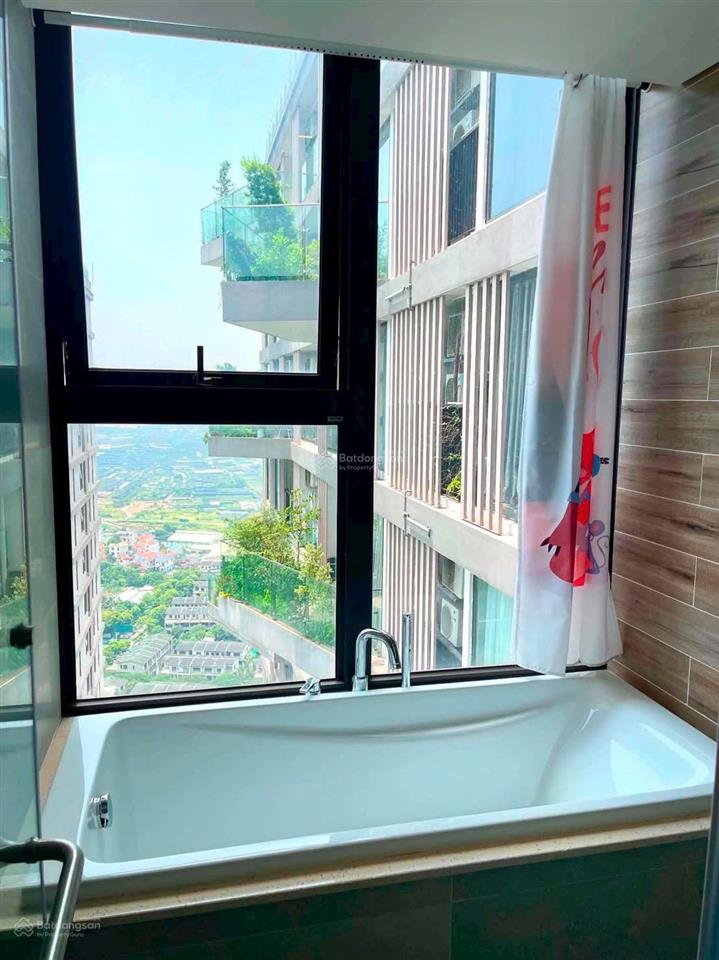 Cho thuê căn hộ 3pn 2wc 95m2 đủ đồ đẹp ban công đn view btđ toà sol forest 2 ecopark