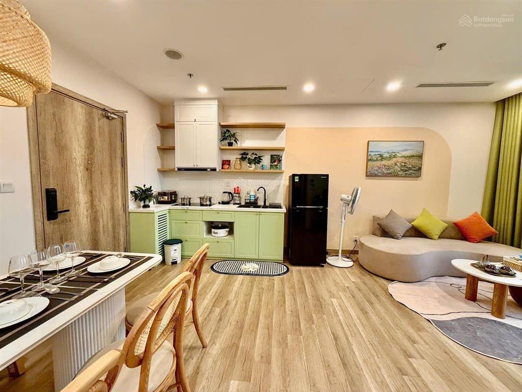 Mời thuê căn hộ 2pn 2wc 68m2 đủ đồ view btđ ban công đb toà sol forest 1 ecopark