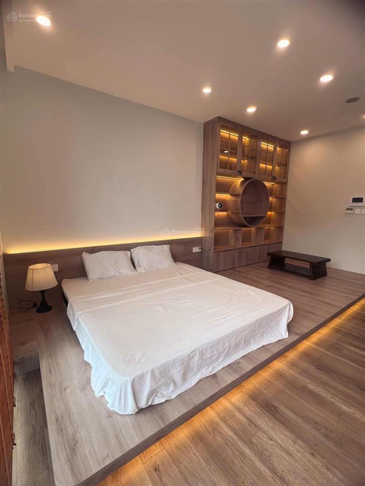 Cần bán căn hộ studio 34m2 đủ đồ đẹp tầng cao view hồ thiên nga toà r2 swan lake onsen ecopark