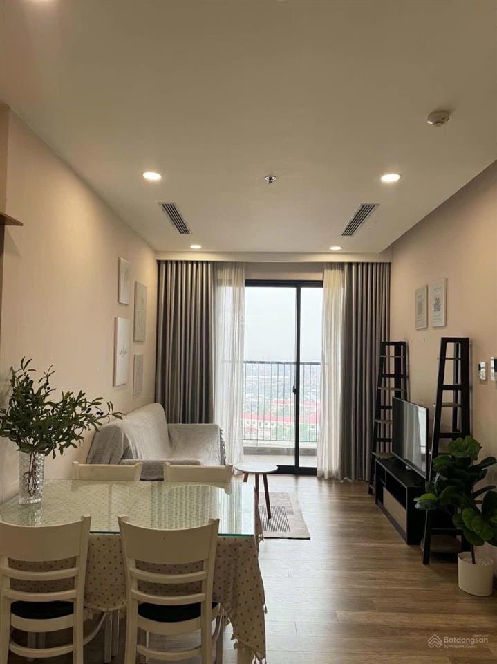 Mời thuê căn hộ 2pn 2wc 64m2 đủ đồ view tầm trung tòa h1 haven park ecopark