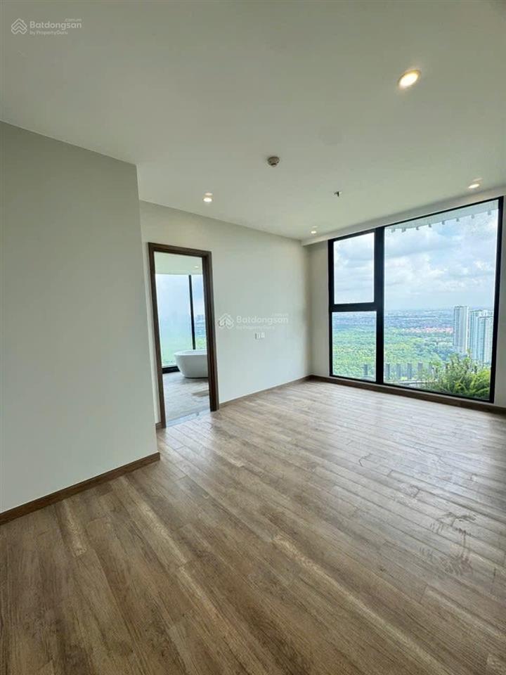 Cần bán căn hộ 3pn 2wc 97m2 nguyên bản view hồ thiên nga còn sót lại toà r1 onsen ecopark