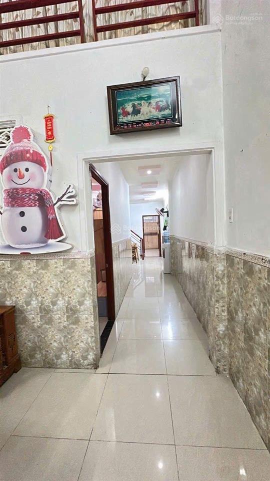 Nhà vĩnh phú đường xe hơi. dt 96m/75m odt. nhà đẹp chắc chắn. dân cư văn minh. tiện di chuyển sg