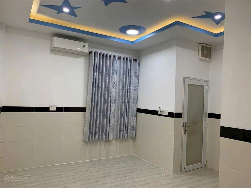 Nhà c4 bình nhâm 88 khu dân cư lâu đài vàng. dân cư văn minh, sạch sẽ, giao thông thuận lợi.