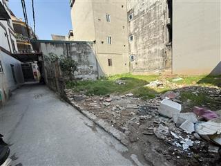 Gia đình cần bán mảnh đất tại tây mỗ  nam từ liêm 45m, mặt tiền quyền lực, vuông vắn, dễ xây dựng