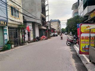 Nhà Đẹp Yên Lũng -  An Khánh  - 32m - ô tô đỗ cổng - giáp Đại Lộ Thăng Long - Tiện ích ngập tràn .