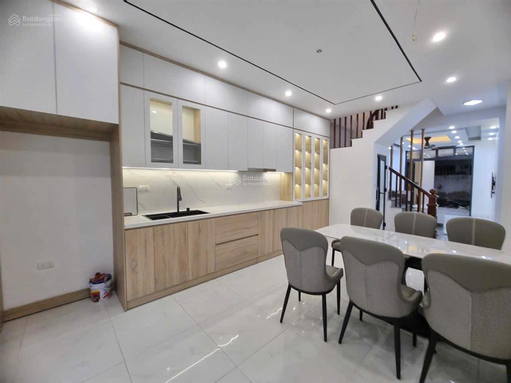 Nhà dân xây an thọ 1 dt rộng 50m2  ngõ thông  giáp đl thăng long giá rẻ nhất khu vực chỉ 7,x tỷ