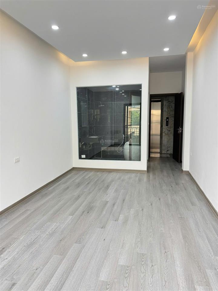 Chỉ nhỉnh 7 tỷ, 35m2, 5 tầng thang máy, an khánh, ngõ ô tô đỗ cửa, 50m ra mặt phố đường 72
