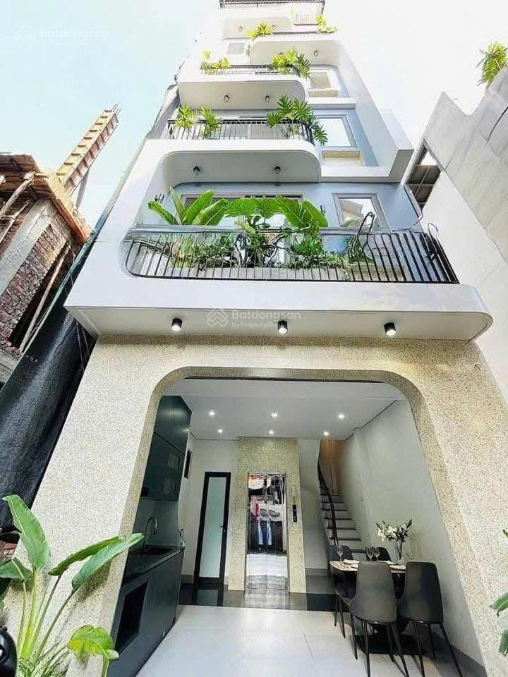 Hiếm! nhà đẹp tây mỗ  hàng xóm vinsmartcity  45m  5t thang máy  ô tô đỗ cổng  chỉ hơn 8 tỉ.
