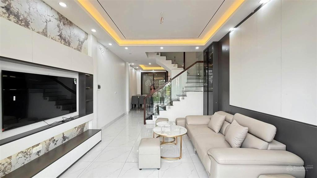 Trung tâm an khánh nhà mới tinh 51m2 rộng rãi nội thất thiết kế xịn sò hỗ trợ vay bank chỉ 6,9%.