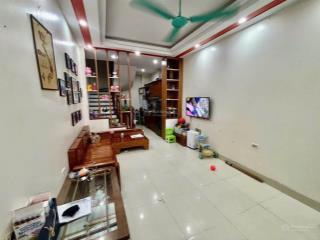 Bán gấp nhà quang tiến đại mỗ 35m2 sát vincom, trường học các cấp, ô tô đỗ cửa chỉ 6 tỉ hơn