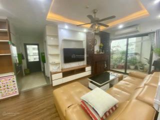 Em cần bán gấp ch 80m2 3 phòng ngủ tecco sky.  e trang 0989 717 ***