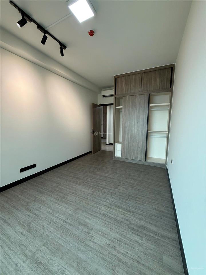 Bán 1p 67m2 full nội thất delasol , tầng cao , view đẹp