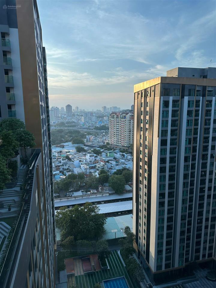 Bán 1p 67m2 full nội thất delasol , tầng cao , view đẹp