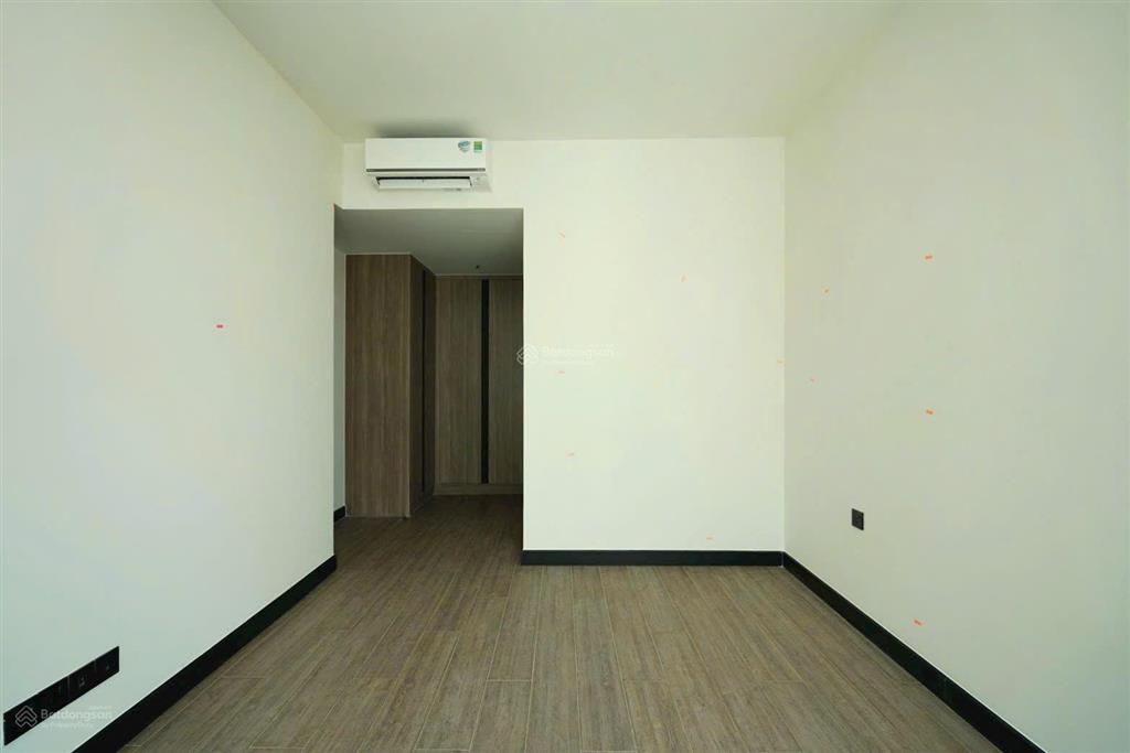 Bán 3pn 111m2 , tầng cao view pháo hoa, delsaol