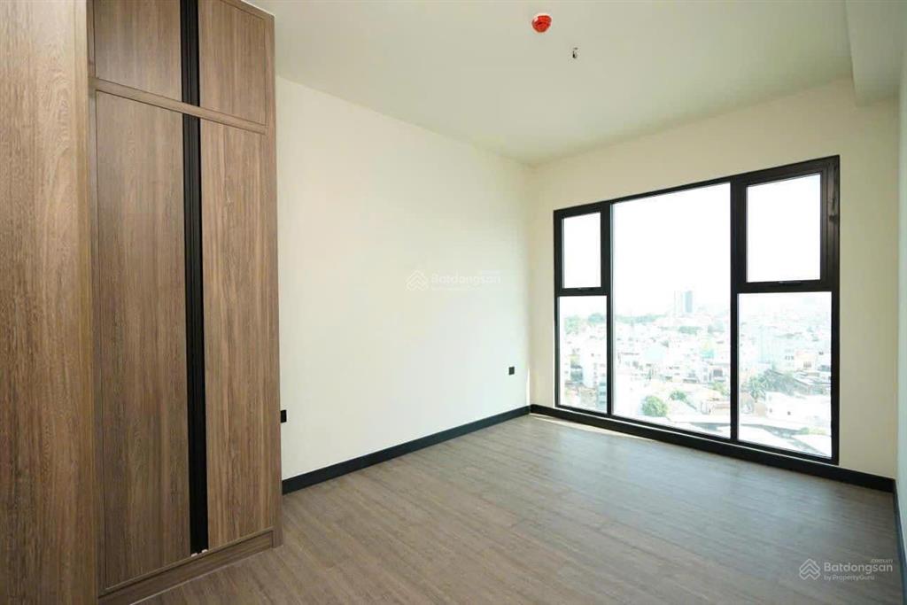 Bán 2pn 84m2, tầng cao, view sông, view pháo hoa, đầy đủ nội thất delasol