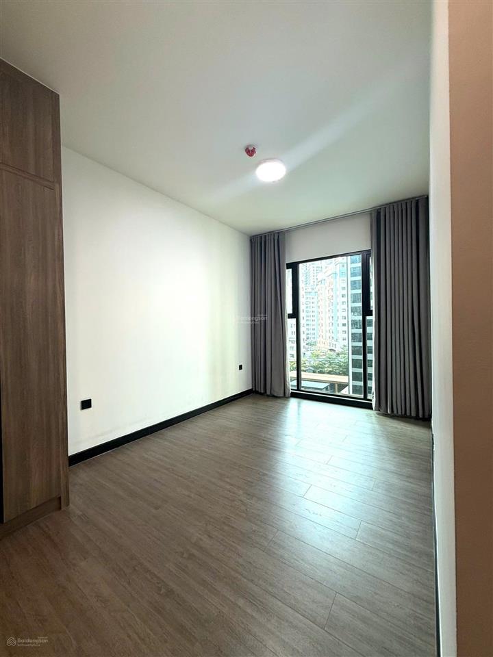Gấp, bán 2pn 84m2  giá tốt 9,5 tỷ all in  cho thuê 21tr30tr/tháng delasol, quận 4