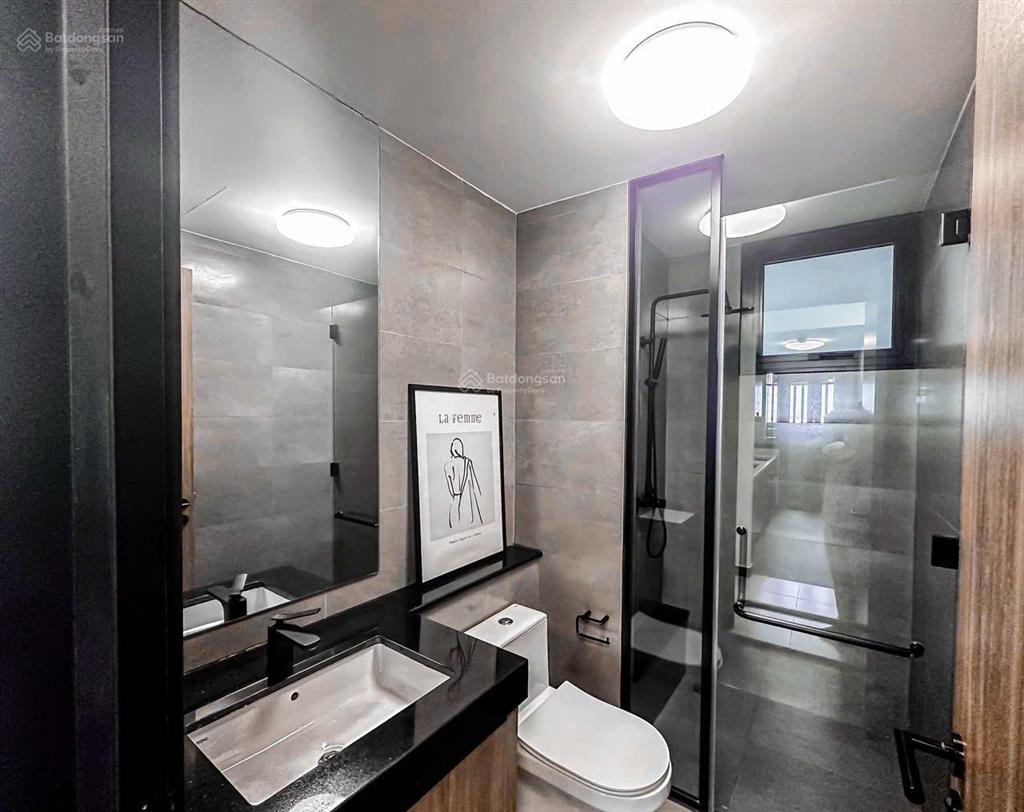 De la sol sốc 2pn  84m2 view sông, view pháo hoa, có nội thất  10.2 tỷ all in de la sol