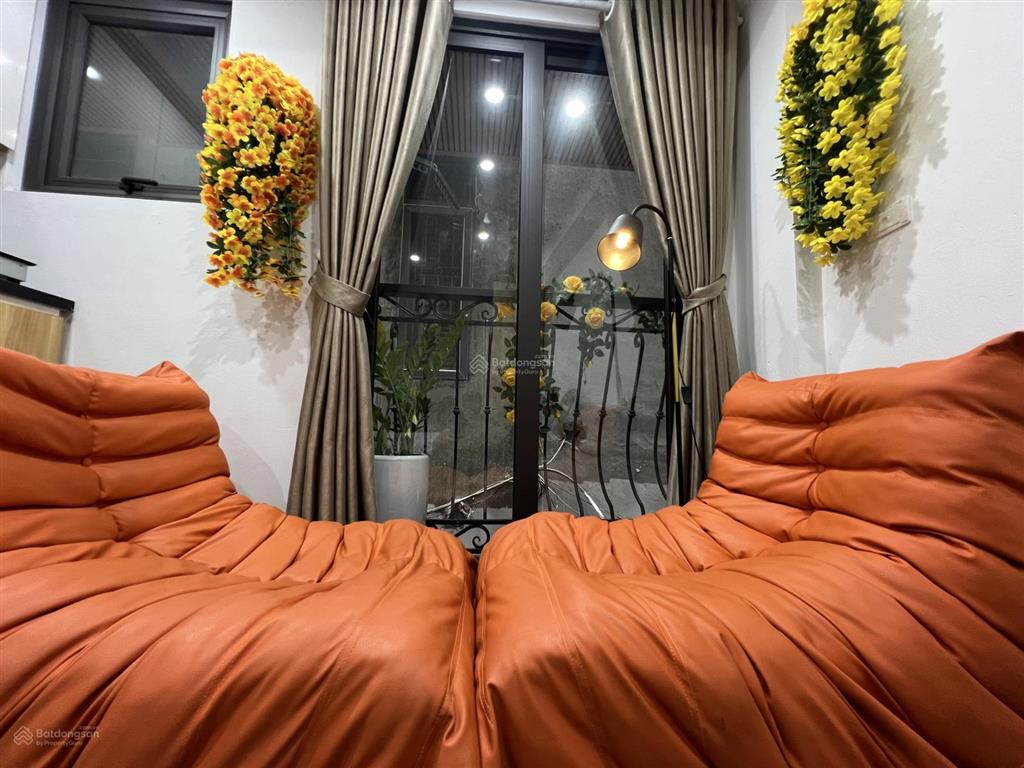 Cho thuê phòng trọ, nhà mới full nội thất, máy giặt riêng, có máy sấy, vskk. giá 4,2 triệu/th
