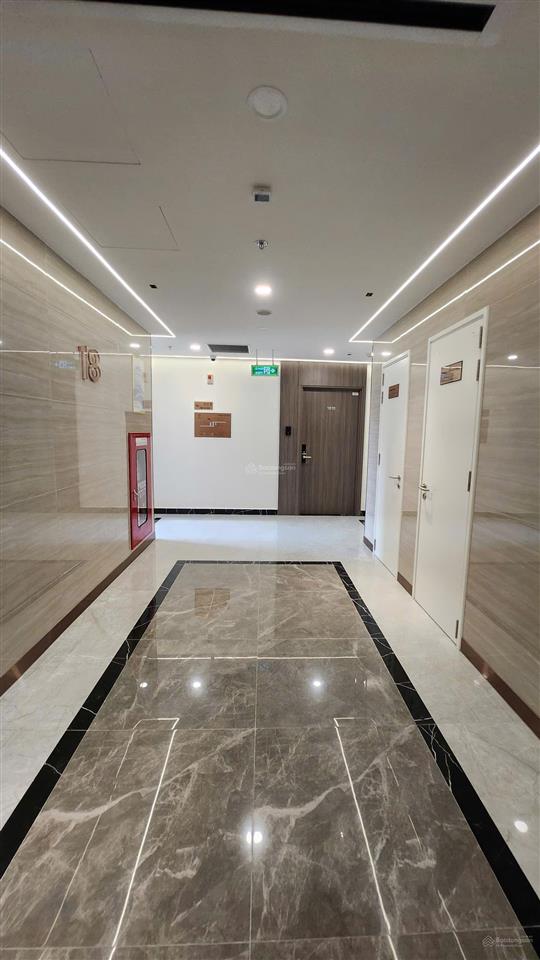 Bán căn studio 28 m² dự án vinhomes ocean park gia lâm