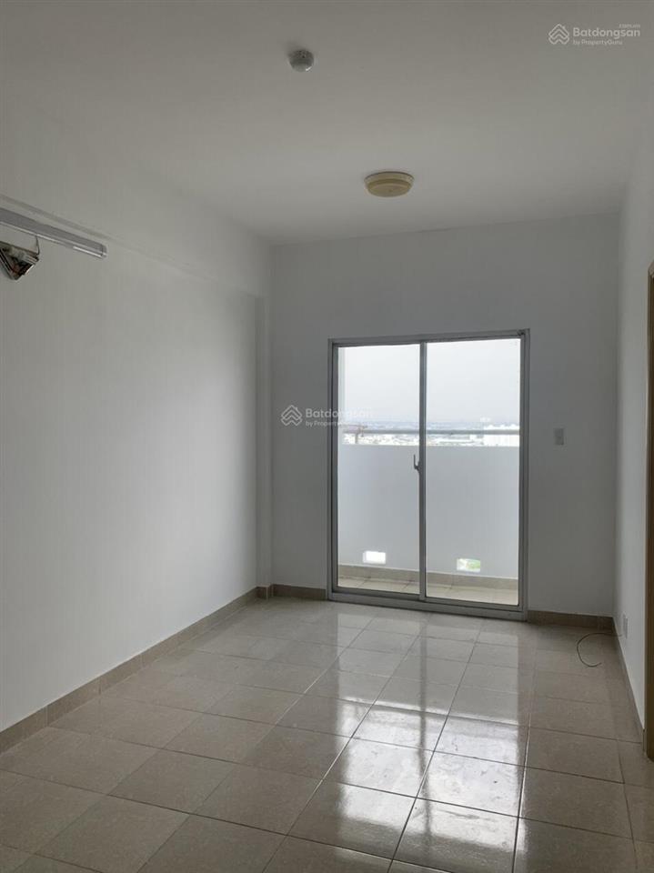 Bán căn hộ tại hqc plaza, 1,050 tỷ, 50m2, bình chánh, hoàng quân