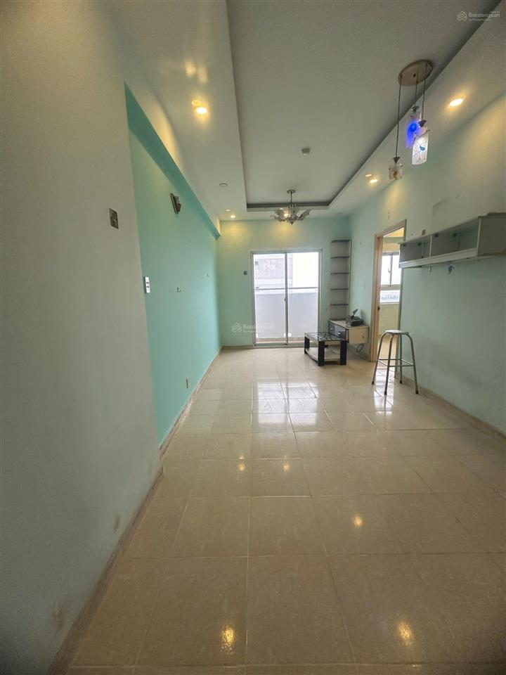 Bán căn hộ chung cư tại hqc plaza, giá ưu đãi 1,3 tỷ, 60m2, 2pn, 2wc