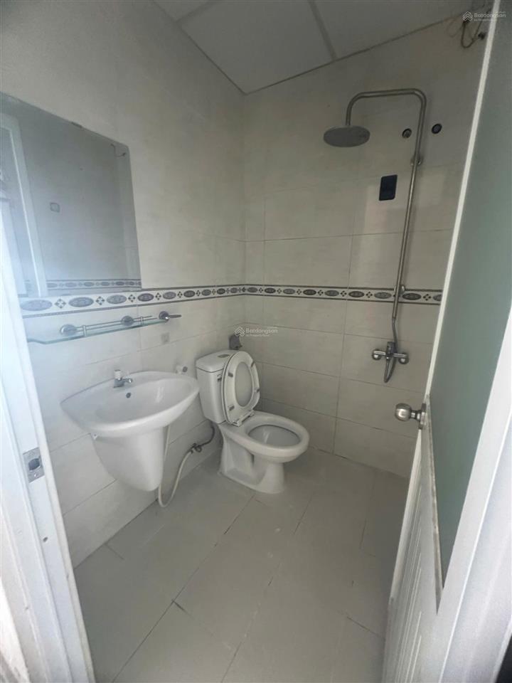 Bán gấp căn hộ 2pn, 2wc view đẹp tại blue sky tower, 2,95 tỷ, 64m2