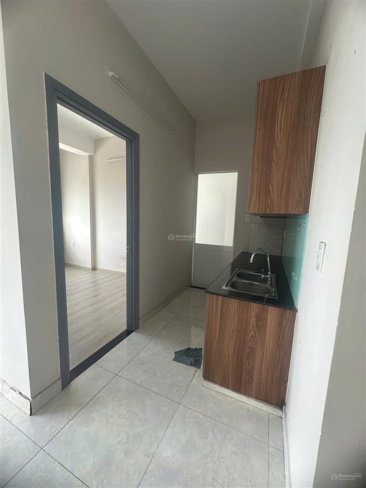 Bán gấp căn hộ 2pn, 2wc view đẹp tại blue sky tower, 2,95 tỷ, 64m2
