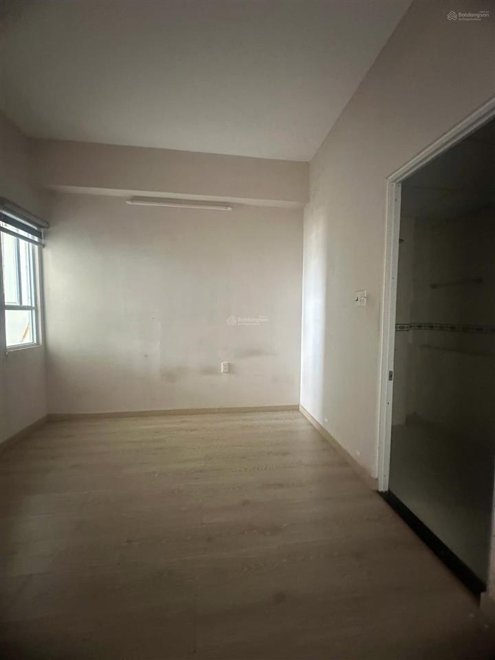 Bán gấp căn hộ 2pn, 2wc view đẹp tại blue sky tower, 2,95 tỷ, 64m2