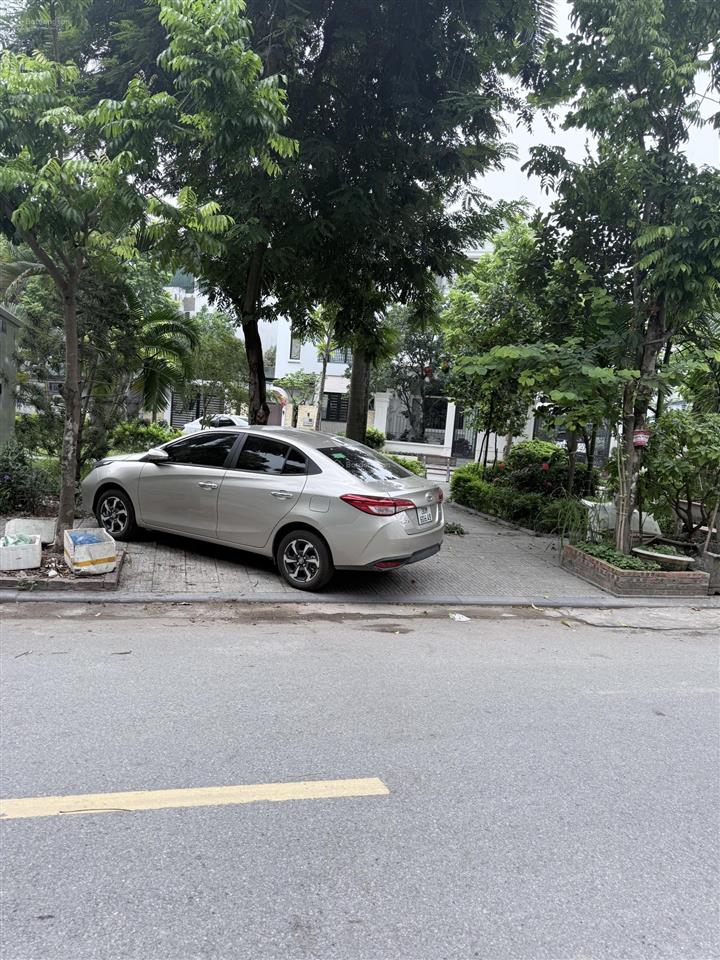 Bán nhanh liền kề văn phú hà đông 90m 5t hoàn thiện ô tô tránh kinh doanh giá siêu đầu tư 1x tỷ