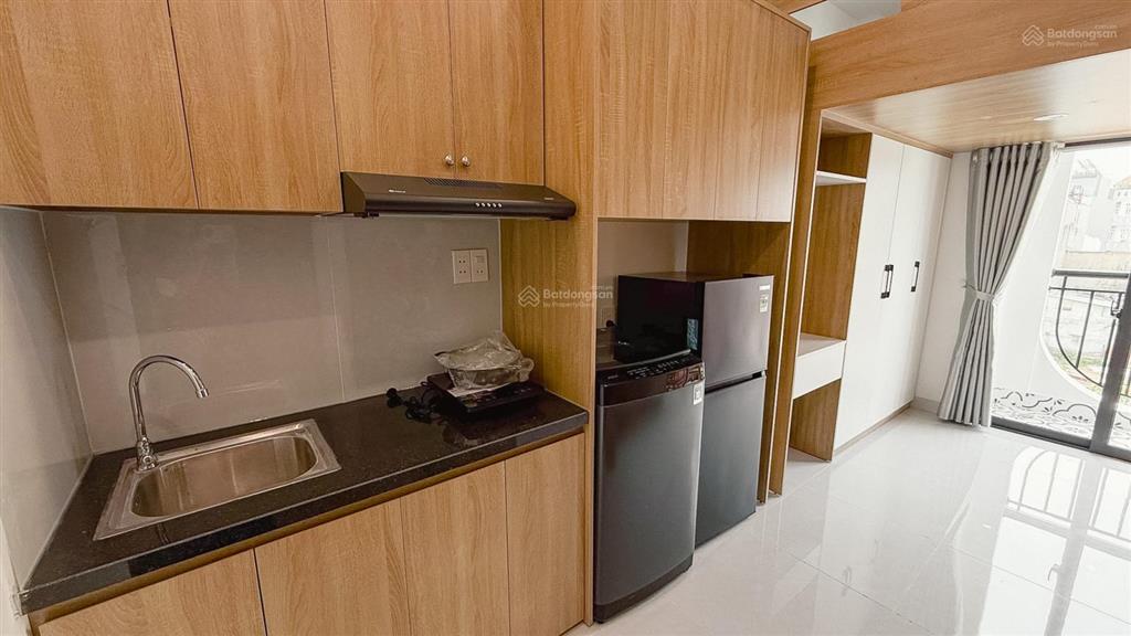 Duplex mới 100% ban công, full nội thất, máy giặt riêng, gần chợ phạm văn bạch