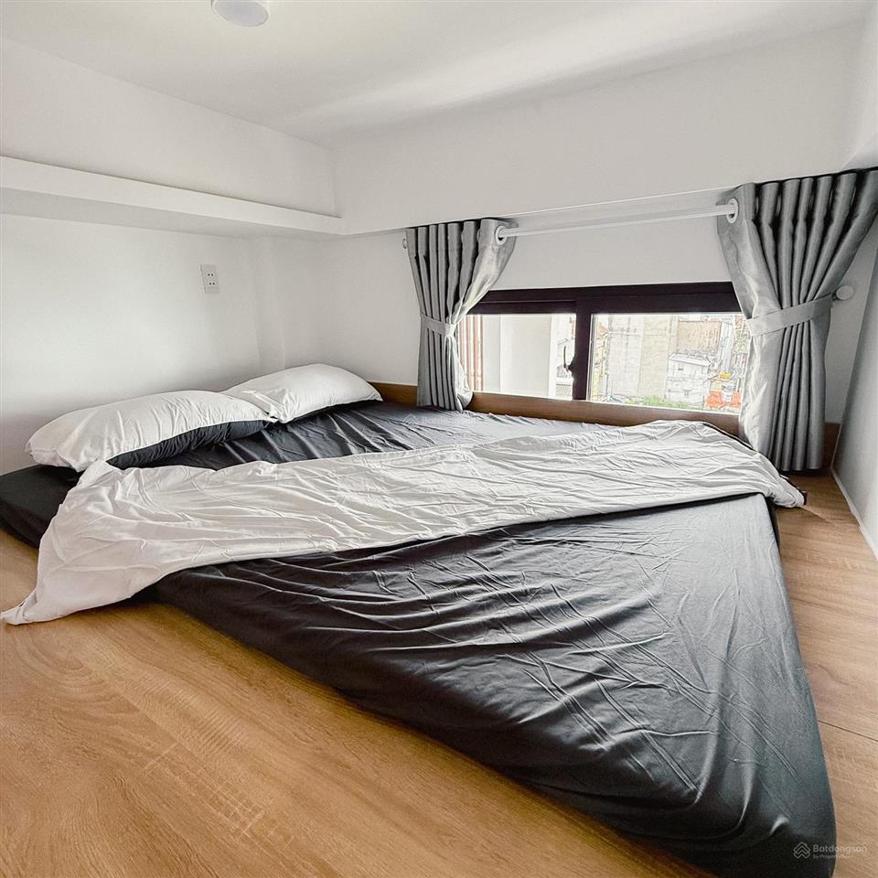 Duplex mới 100% ban công, full nội thất, máy giặt riêng, gần chợ phạm văn bạch