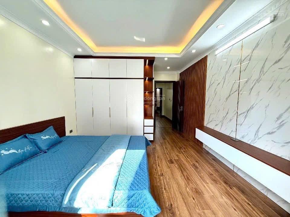 Bán nhà phố vạn bảo ba đình  48.8m2 5tầng  mặt tiền