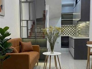 Chỉ hơn 5 tỷ 3 ngủ giảng võ 30m ra phố duy nhất 1 nhà 0912 322 ***