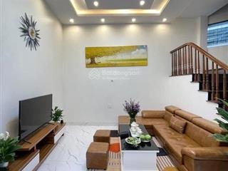 39.12m chỉ 6,99 tỷ cần bán gấp nhà đội cấn ba đình, nhà đẹp ở ngay, 0912 322 ***