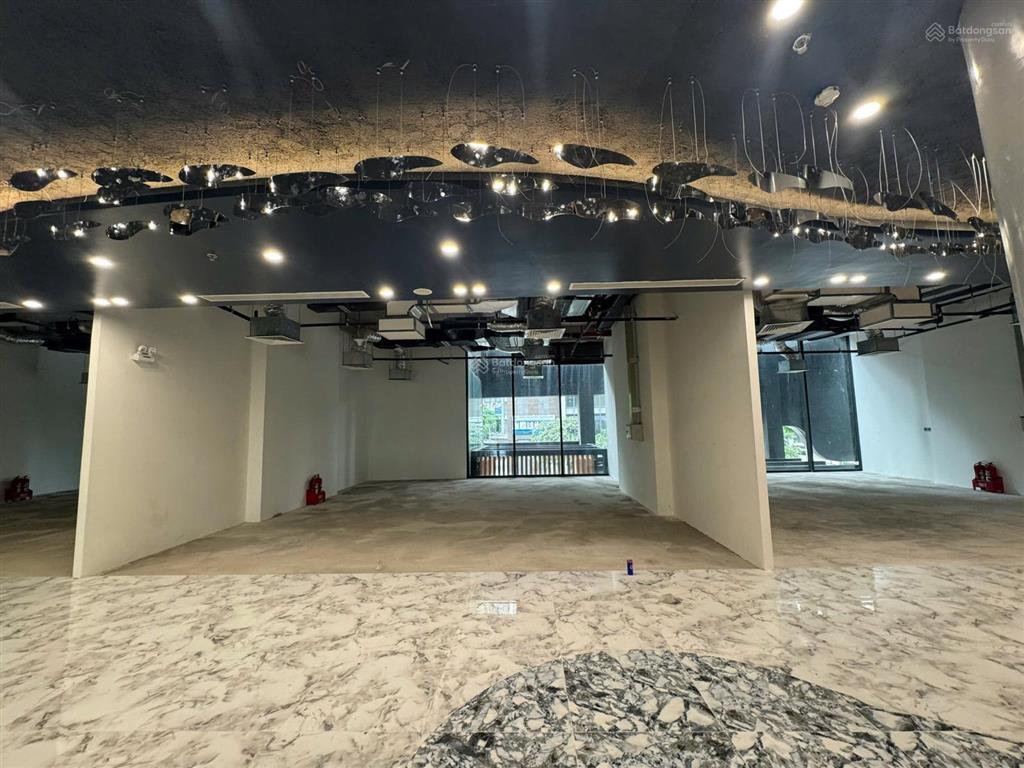 Bán nhanh sàn chân đế 74m2  4x tỷ (x min)/ view đẹp thoáng. chiết khấu 4%  sổ riêng