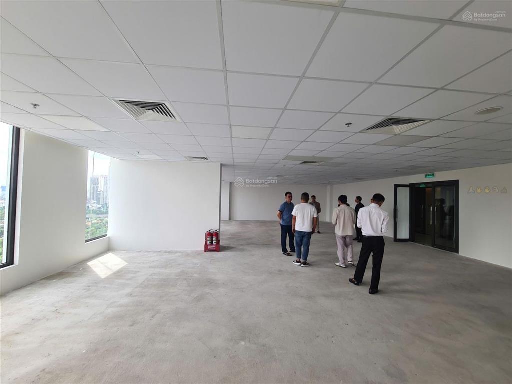Chỉ với 2.5 tỷ sở hữu sàn vp tại rox tower  cho thuê 60  100 tr/th. chiết khấu 4%  vay ls 0%
