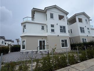 Chính chủ cần tiền bán gấp biệt thự đơn lập mhdi 300m2, sở hữu lâu dài, gần biển, đầm. giá 11 tỷ