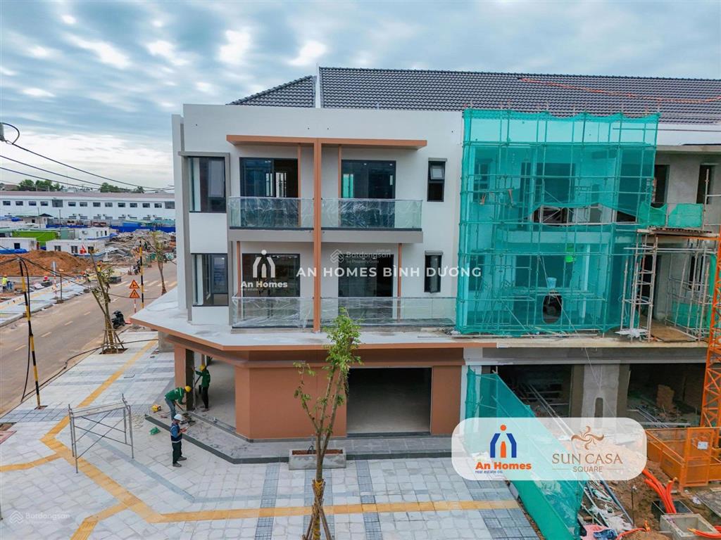 Bán nhà phố suncasa square vsip 2  tt 30% nhận nhà vào ở và 2027 mới tt tiếp, giá chỉ 3,67 tỷ