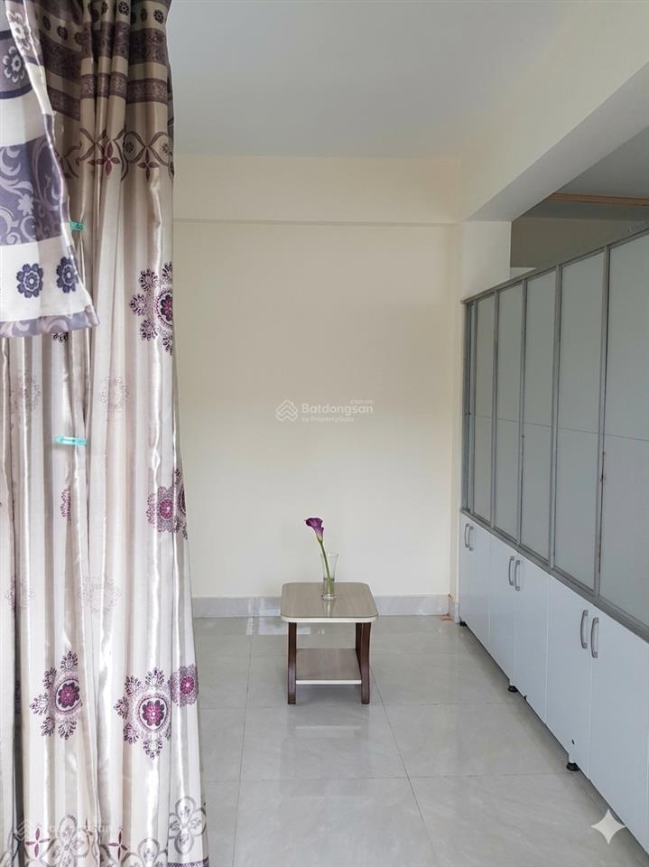 Cho thuê nhà nguyên căn vạn phúc phòng thoáng 4tr