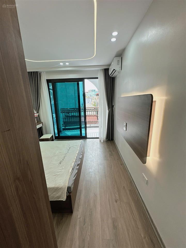 Cho thuê căn hộ 2 ngủ nguyễn hoàng cầu giấy 9,9 triệu