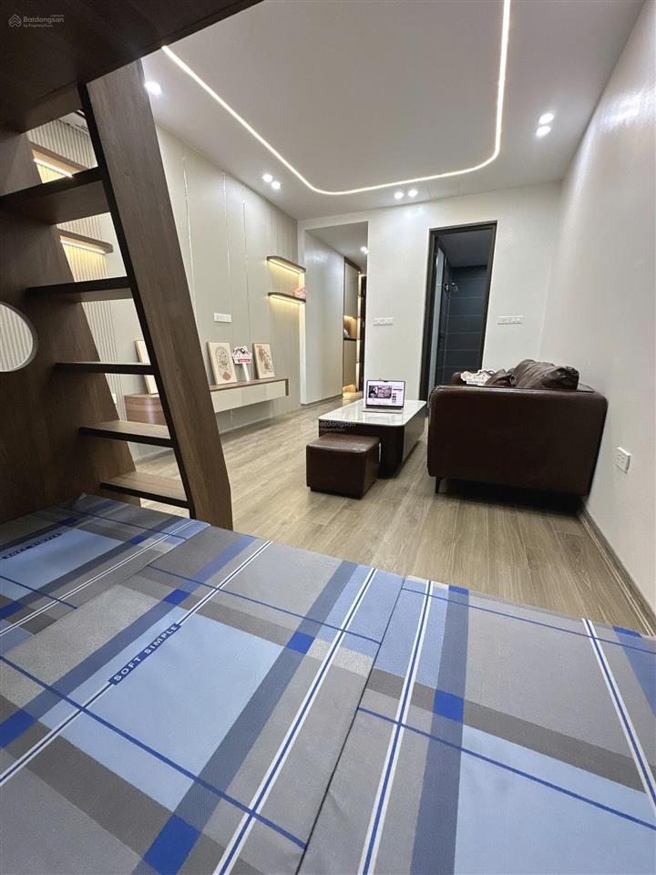Cho thuê căn hộ 2 ngủ nguyễn hoàng cầu giấy 9,9 triệu
