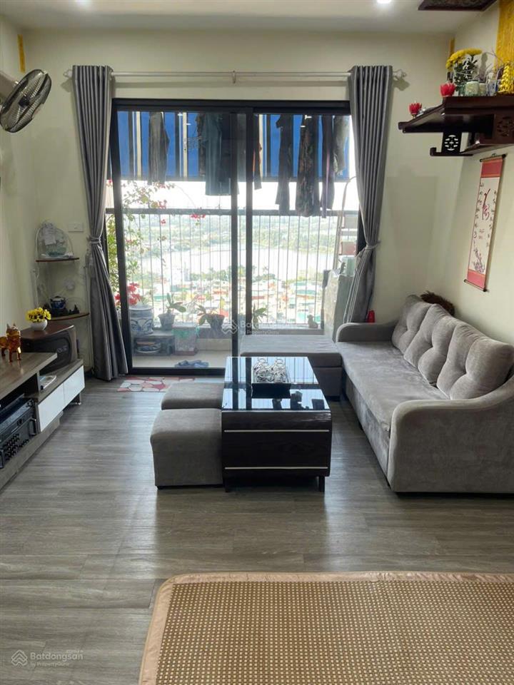 Bán cc tòa ct1 @home, 987 tam trinh, hoàng mai, dt 70m2, 2pn, 2 wc giá 4,85 tỷ. 0983 873 ***