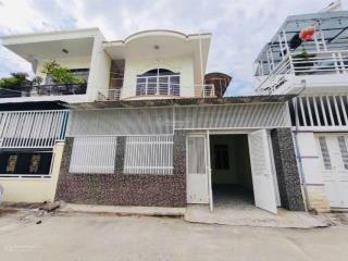Nhân  nhà 2 tầng 8m ngang đường ngô đến