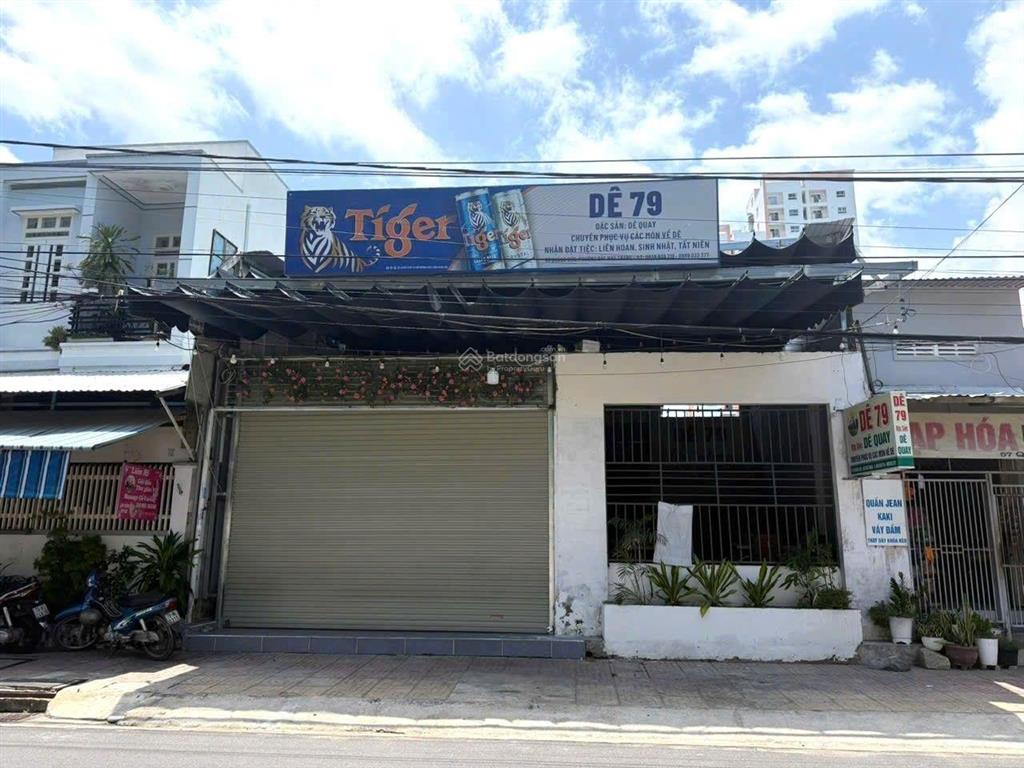 Nhân  đất xây căn hộ, khách sạn đường quảng đức cách biển chỉ 1km